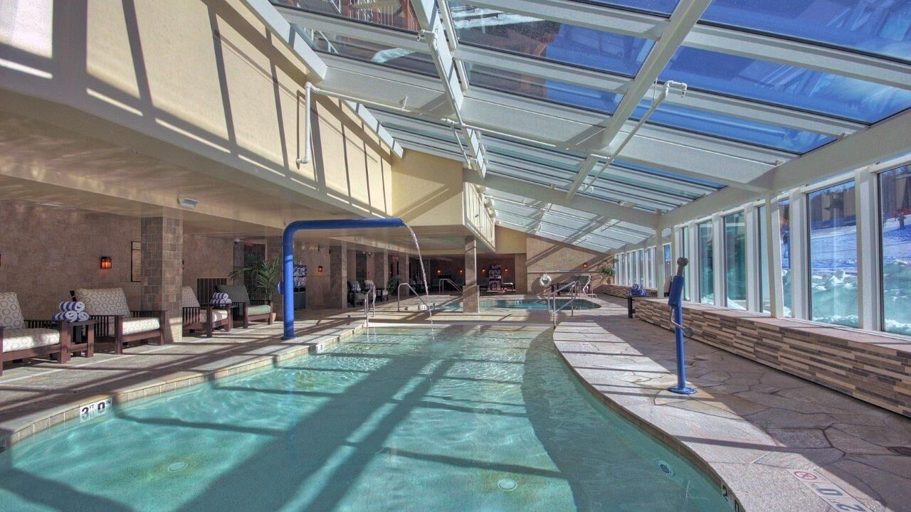 Photo of Outdoor in Peak 8