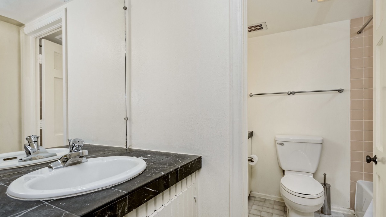Photo of Bathroom in Aspen