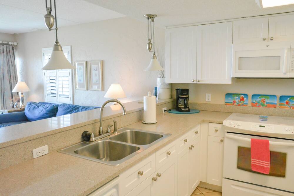Photo of Kitchen in Ono Island