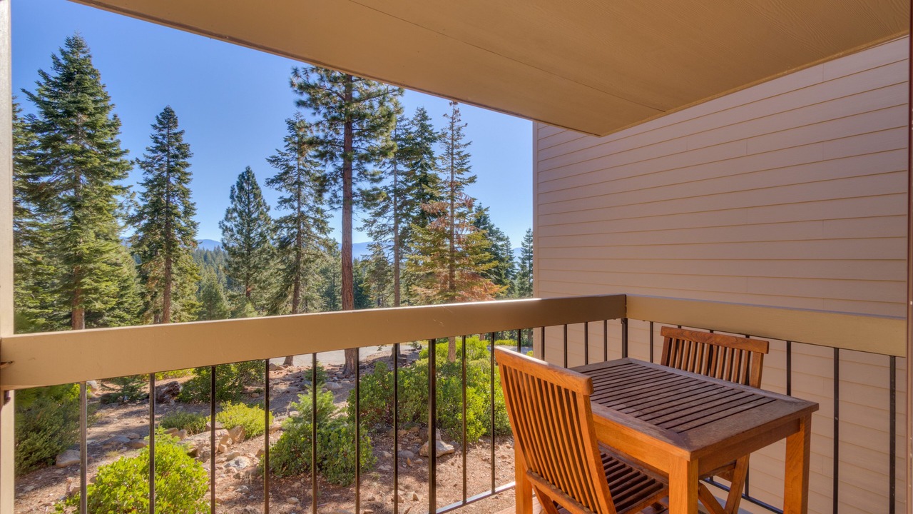 Photo of Outdoor in Carnelian Woods