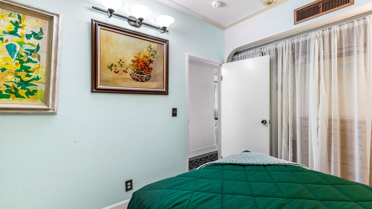 Photo of Bedroom in Seaside