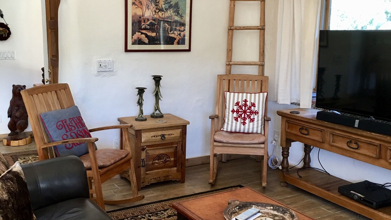 Photo of Livingroom in Valdez
