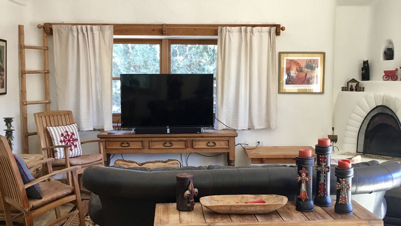 Photo of Livingroom in Valdez