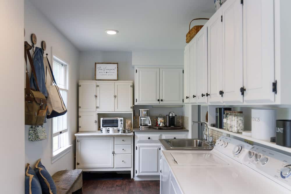 Photo of Bedroom in Lamoine Beach