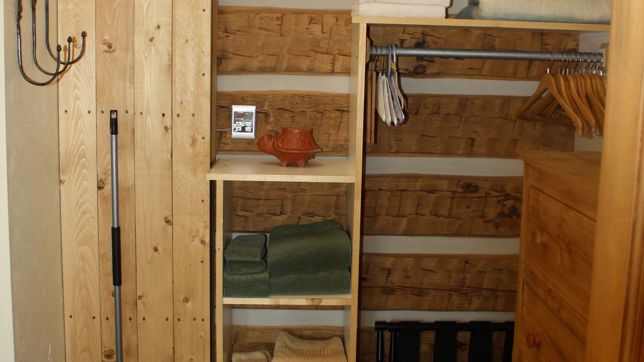 Photo of Bedroom in Alpine Village