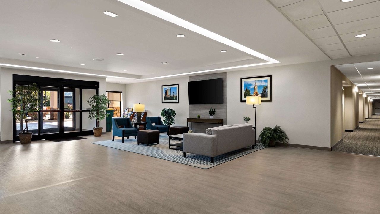 Photo of Livingroom in Ashley Oaks