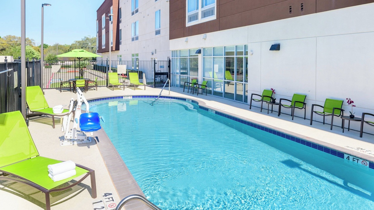 Photo of Outdoor in Pearland