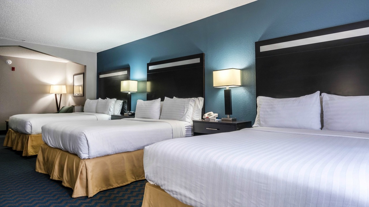 Photo of Bedroom in Roanoke Rapids