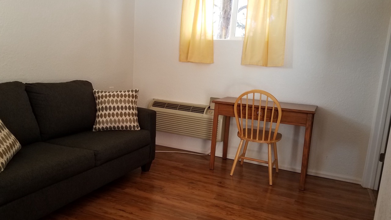 Photo of Bedroom in Lyons