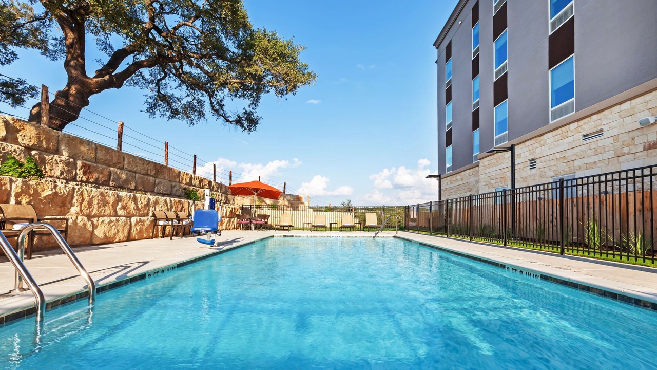 Photo of Outdoor in Spring Branch