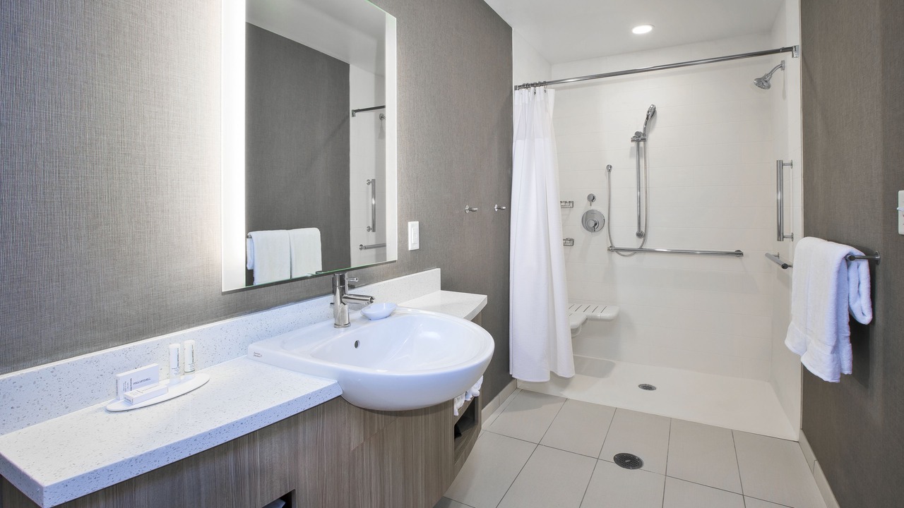 Photo of Bathroom in Ooltewah