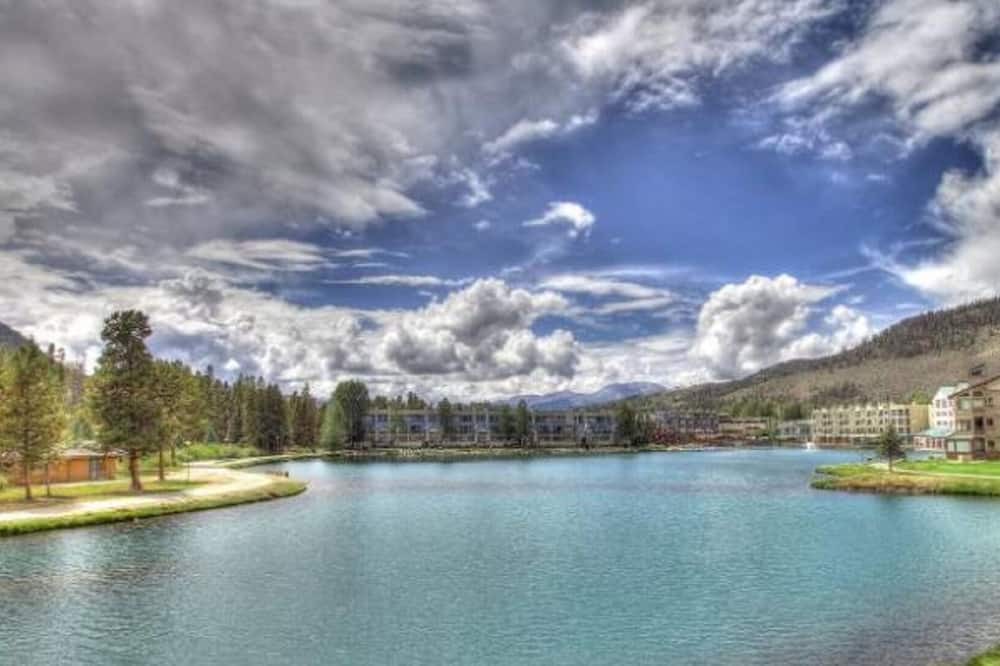 Photo of Outdoor in Lakeside Village