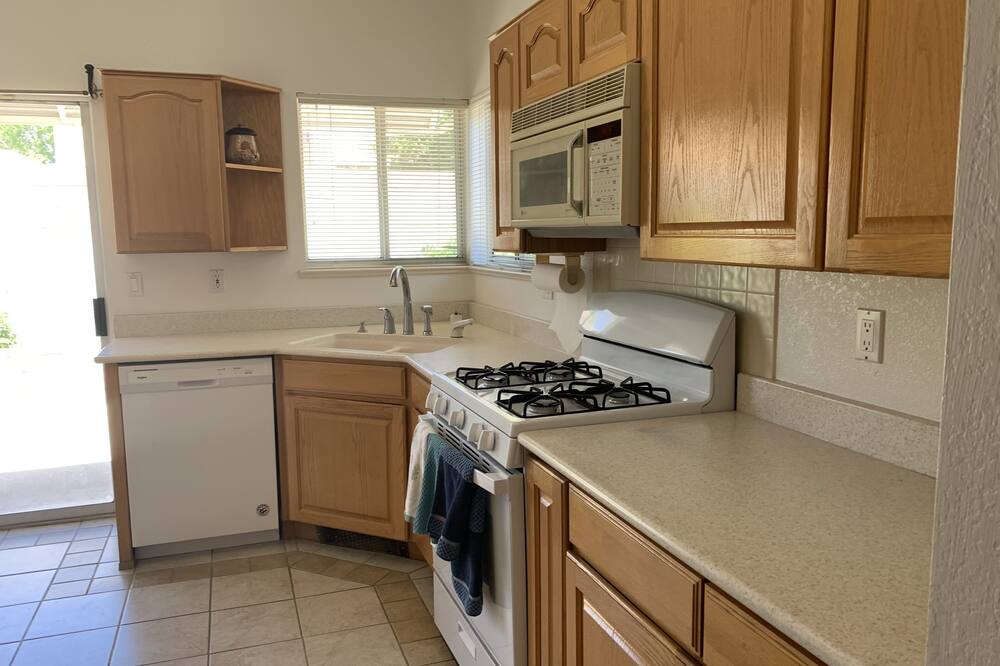 Photo of Kitchen in Palomas Park