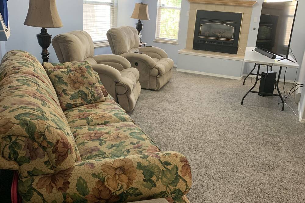 Photo of Bedroom in Palomas Park