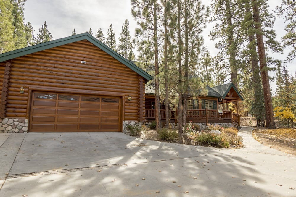 Photo of Outdoor in Evergreen Estates