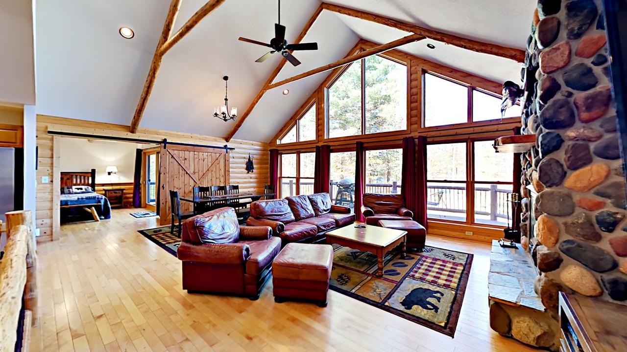 Photo of Livingroom in Hayward