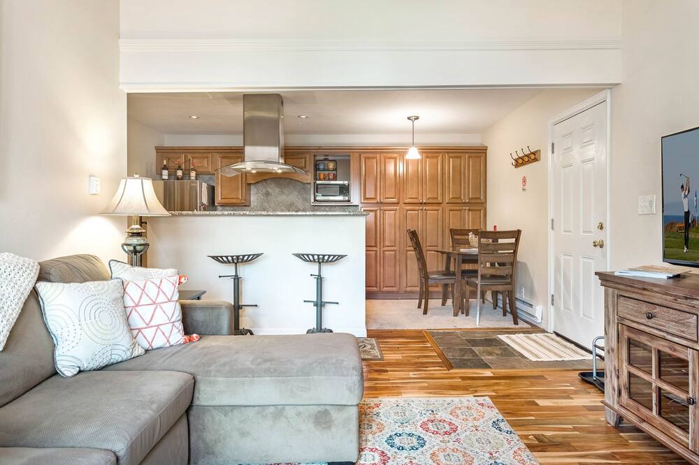 Photo of Kitchen in Avon