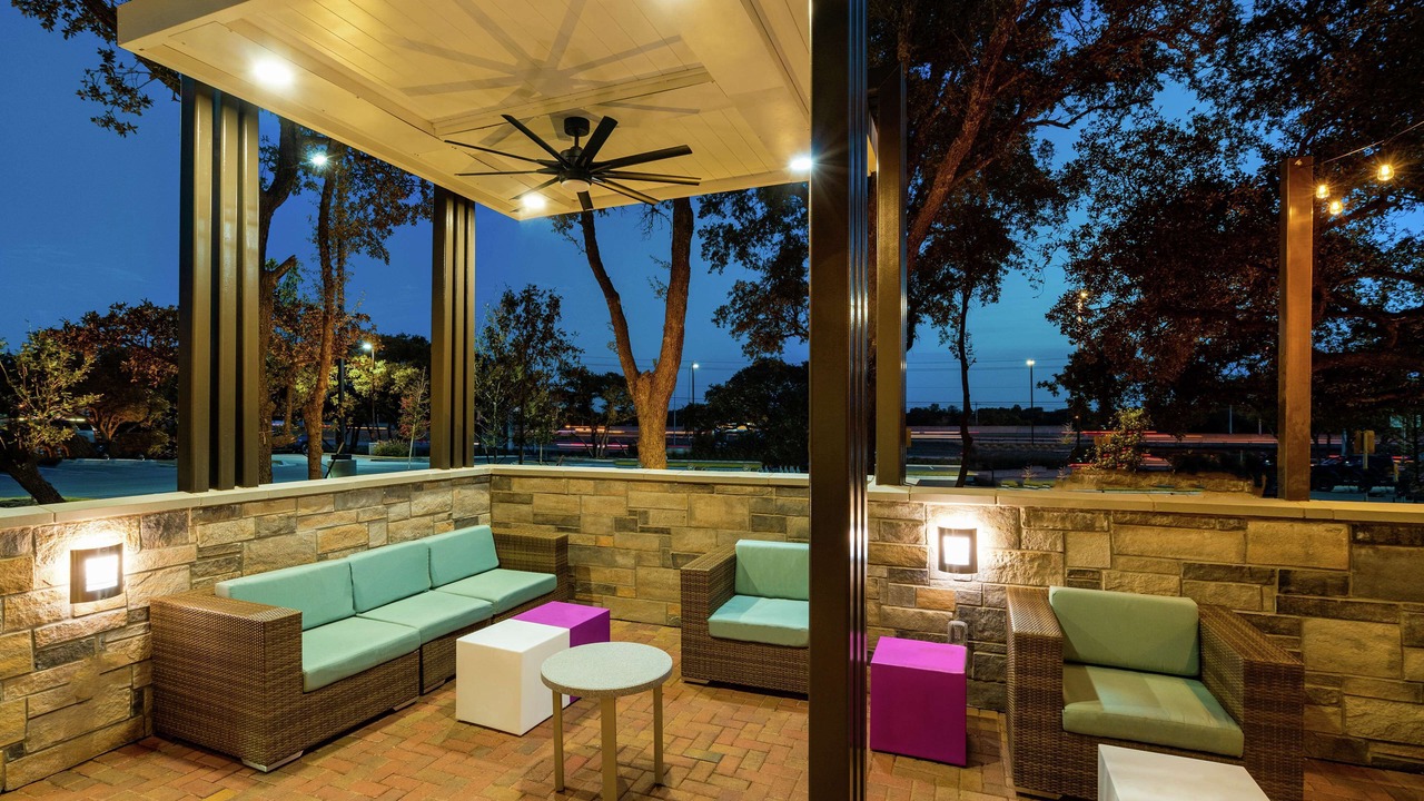 Photo of Patio Balcony in McNeil