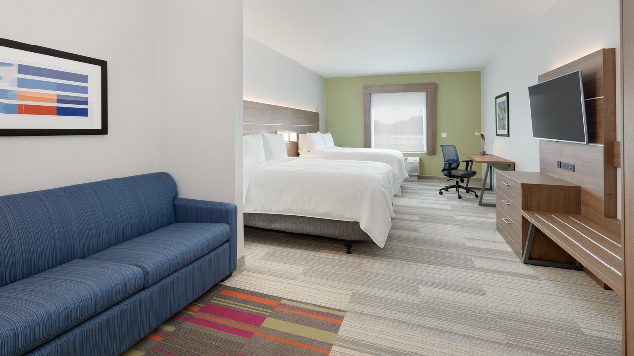 Photo of Bedroom in The Colony