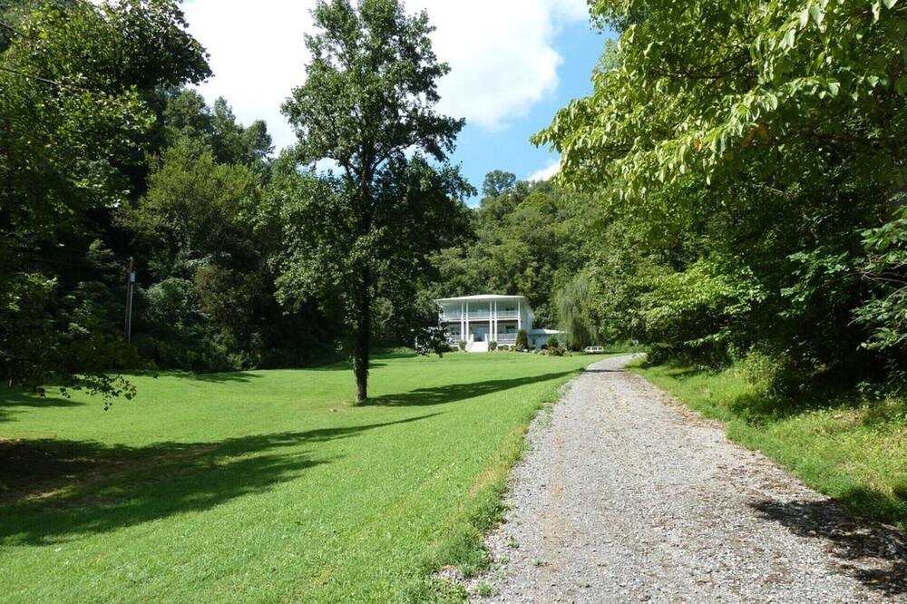 Photo of Outdoor in Gainesboro