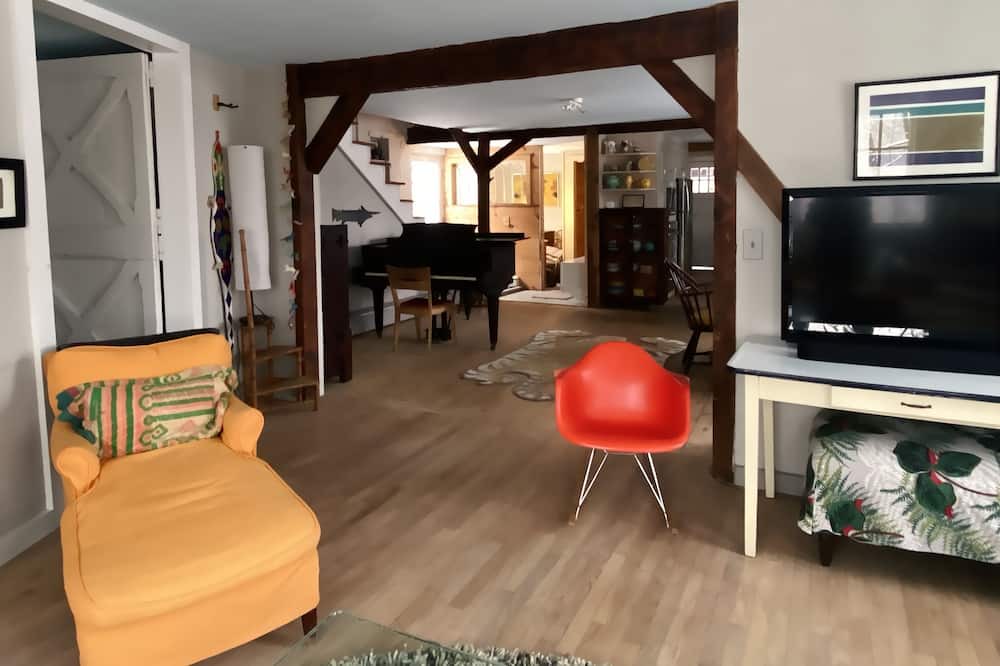 Photo of Livingroom in Town of Clermont