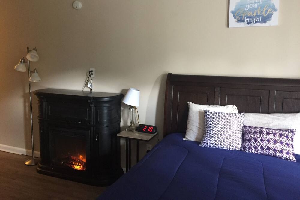 Photo of Bedroom in Summerlee