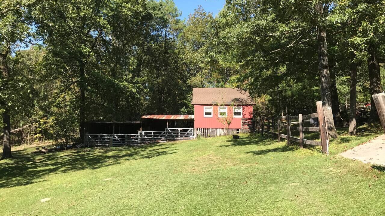 Photo of Outdoor in Montevallo