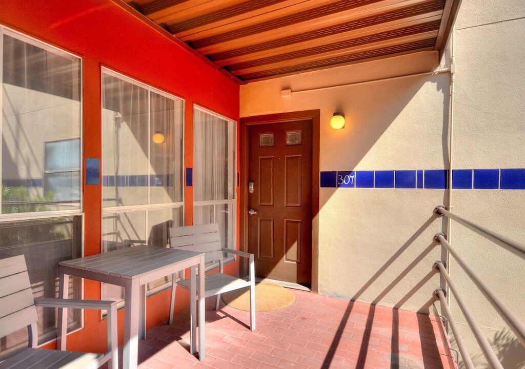 Photo of Patio Balcony in Waller Creek District
