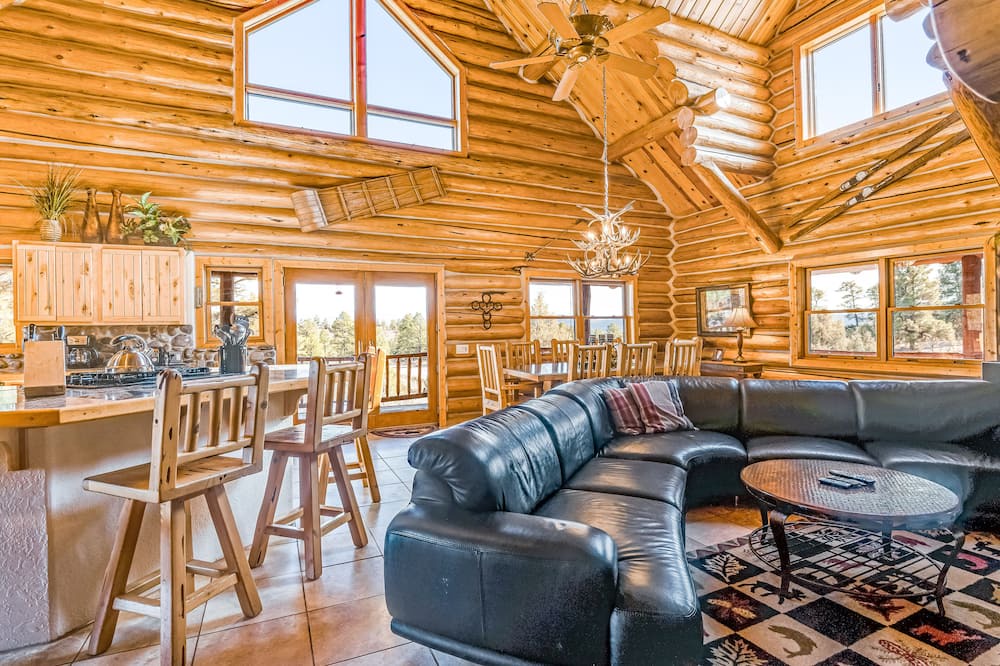 Photo of Livingroom in Pagosa Meadows IV
