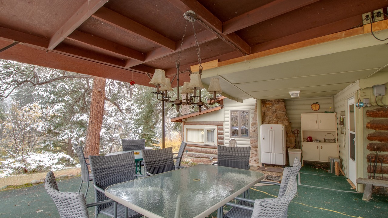 Photo of Outdoor in Lyons