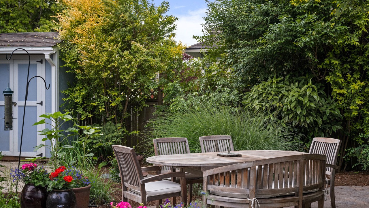 Photo of Outdoor in Hosford-Abernethy