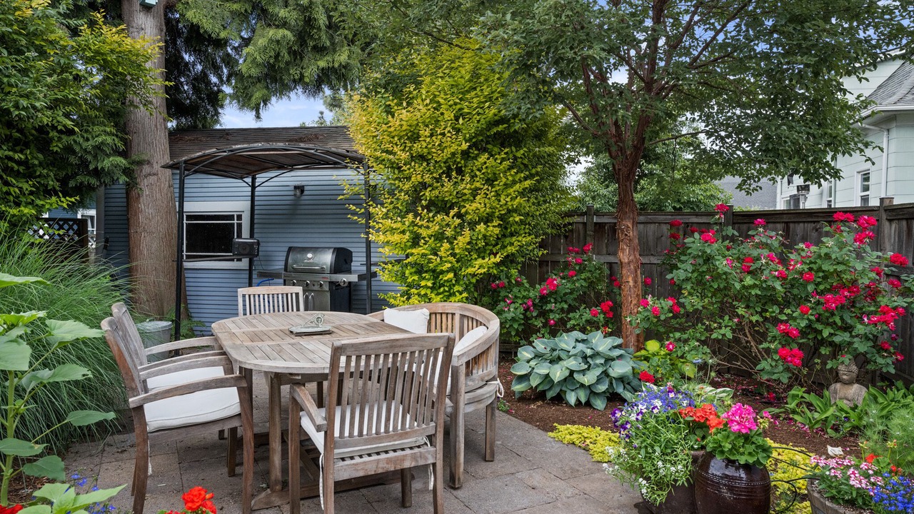 Photo of Outdoor in Hosford-Abernethy