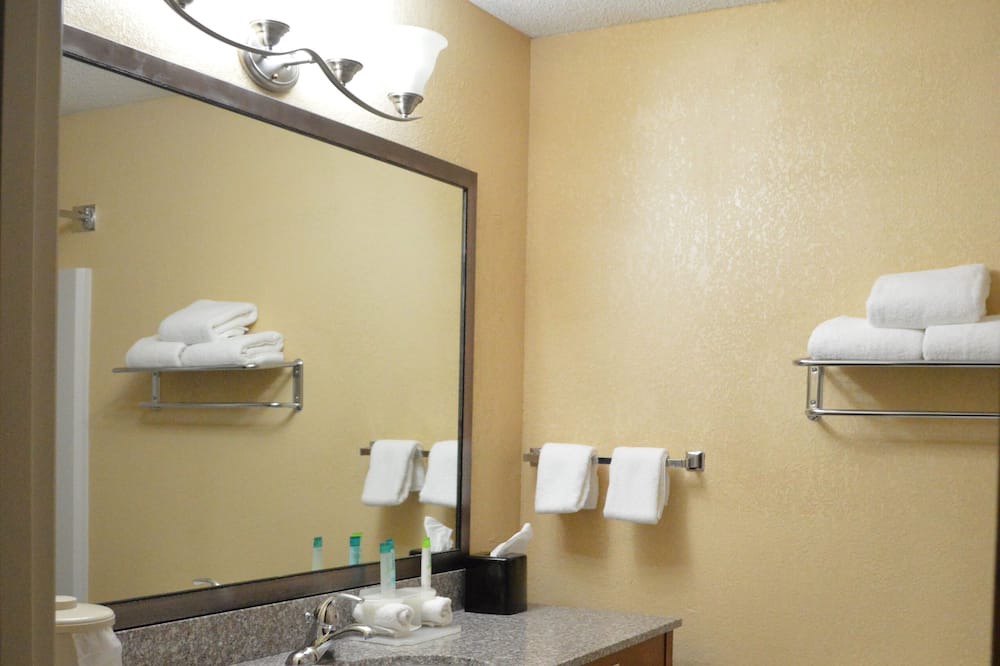 Photo of Bathroom in Green River