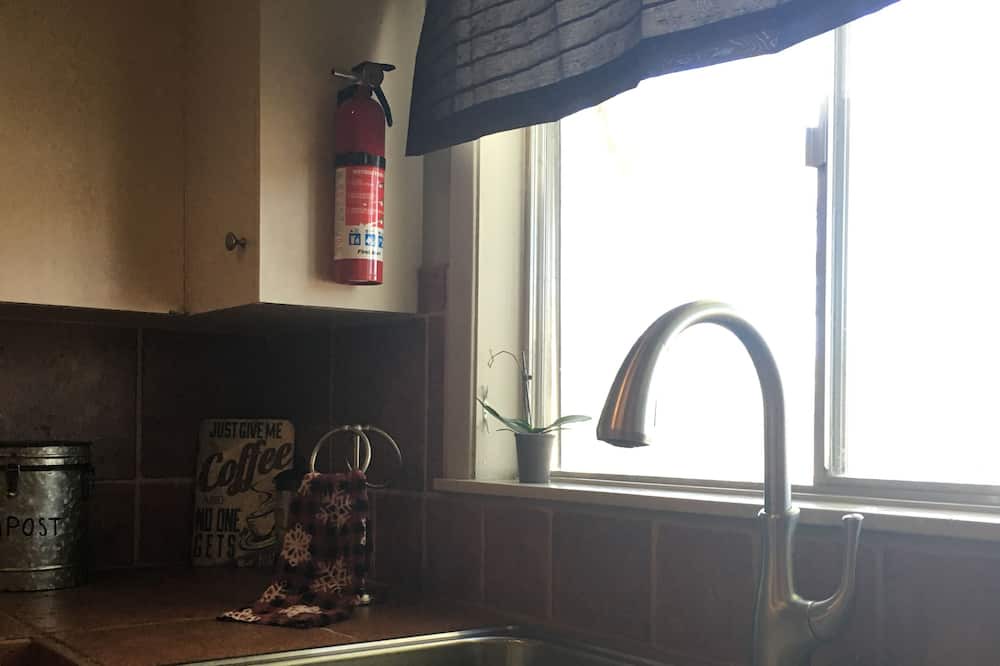 Photo of Kitchen in Bastrop