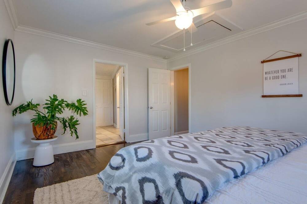 Photo of Bedroom in Franklin