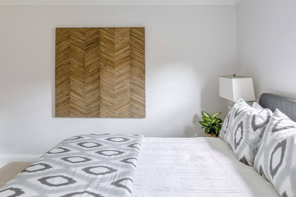 Photo of Bedroom in Franklin