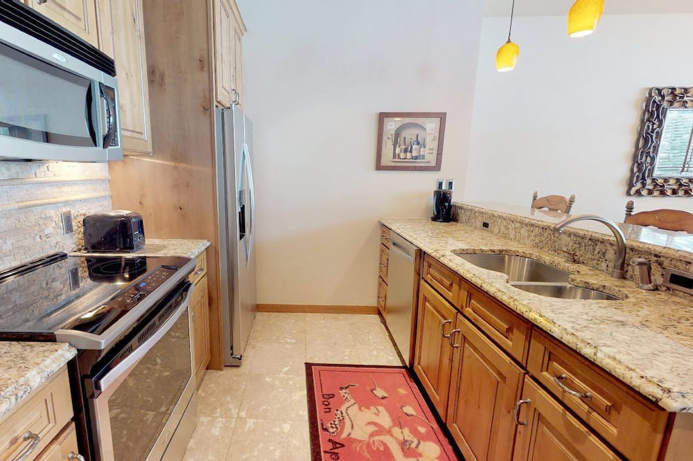 Photo of Kitchen in Snowmass Village