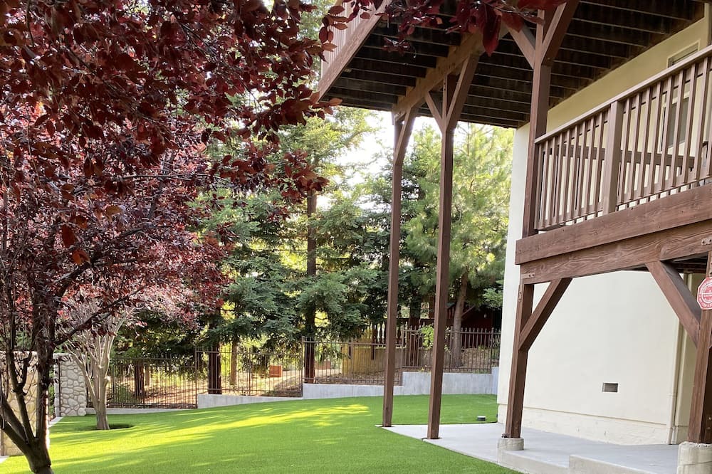 Photo of Outdoor in Lake Arrowhead