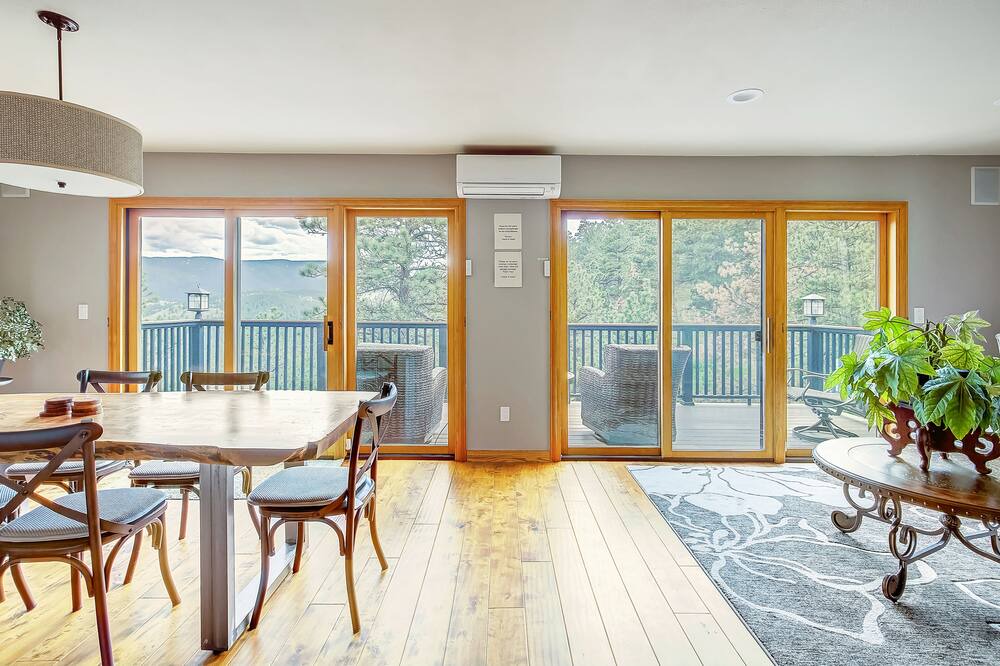 Photo of Livingroom in Boulder