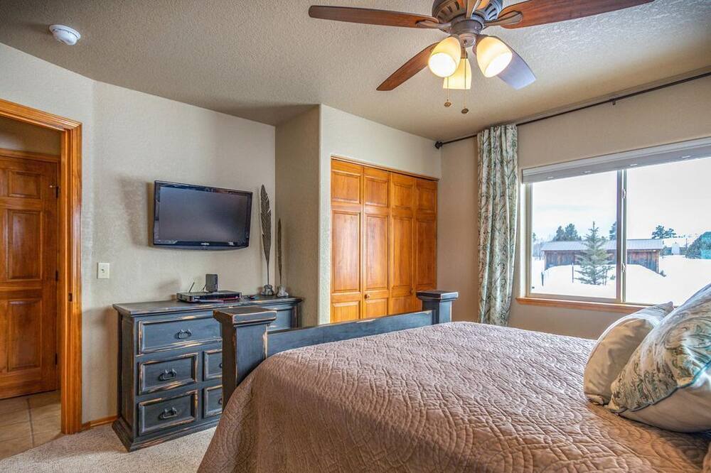 Photo of Bedroom in Timber Ridge Ranch