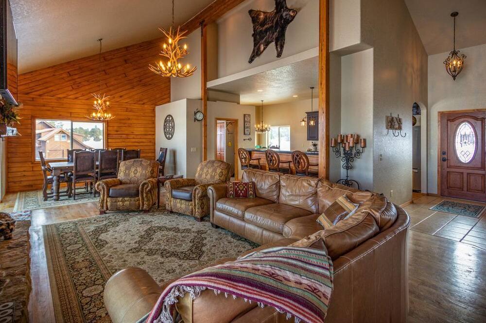 Photo of Livingroom in Timber Ridge Ranch