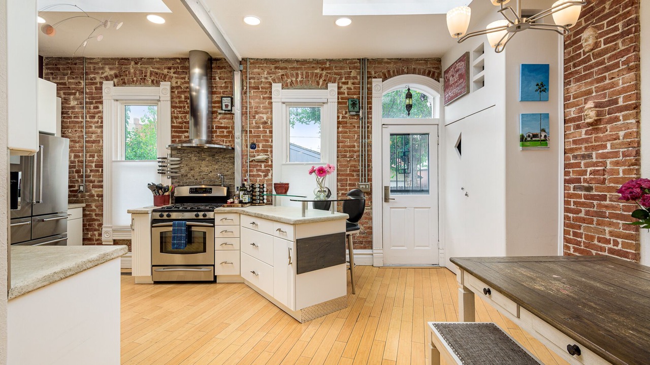 Photo of Kitchen in Curtis Park