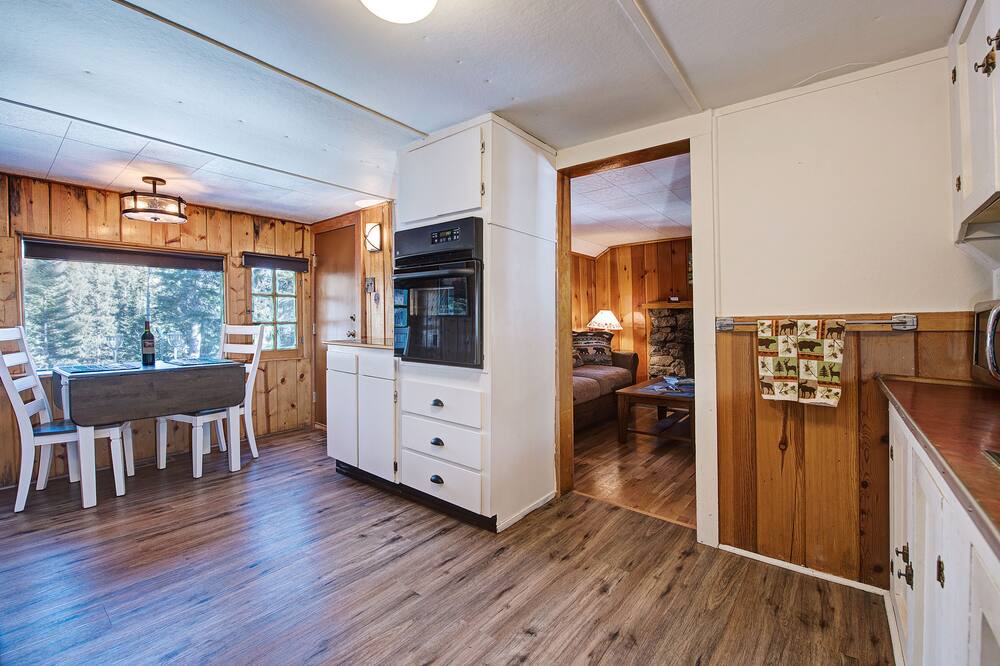 Photo of Bedroom in Lyons