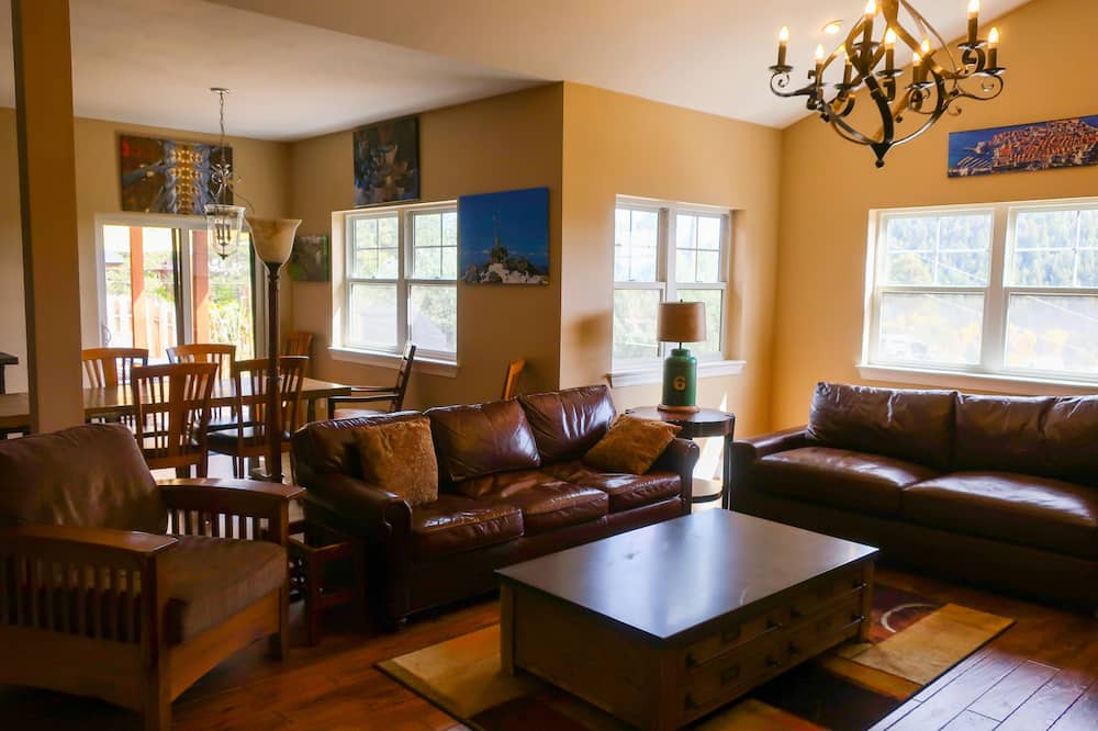 Photo of Livingroom in Pagosa Springs