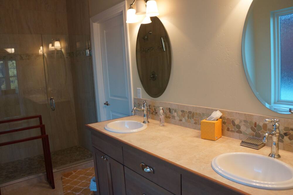 Photo of Bathroom in Pagosa Springs
