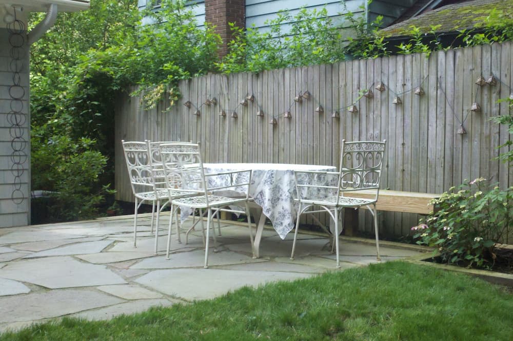 Photo of Outdoor in Lakeside