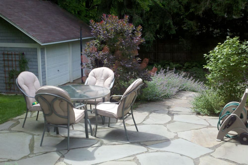 Photo of Outdoor in Lakeside