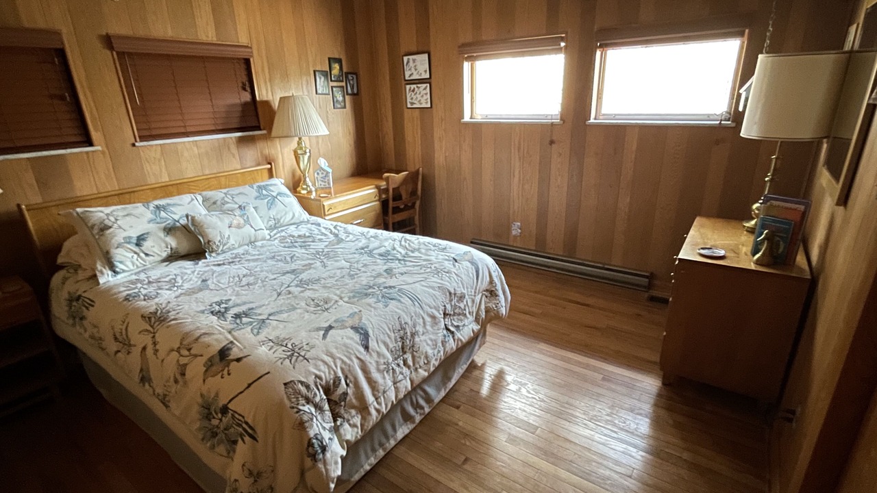 Photo of Bedroom in Glouster