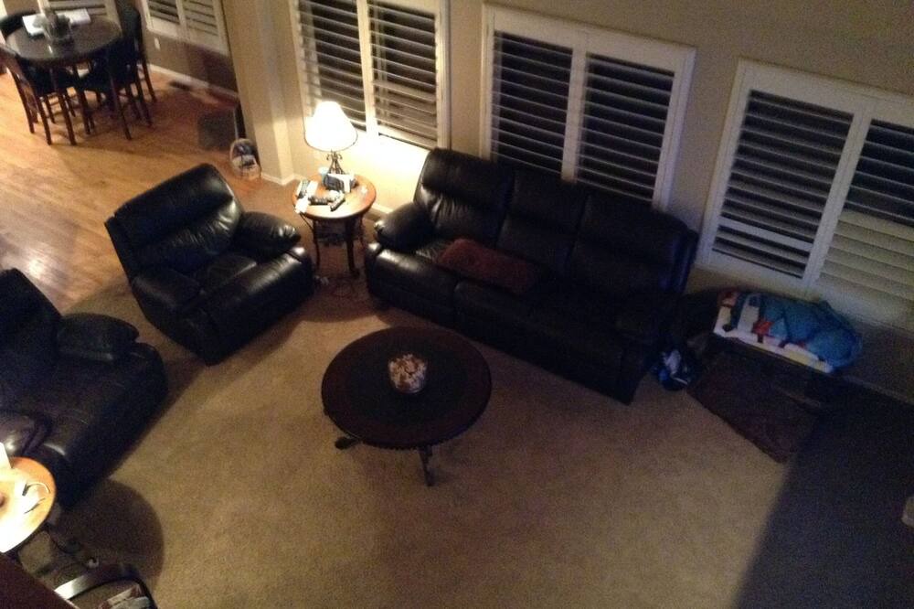 Photo of Livingroom in Northgate