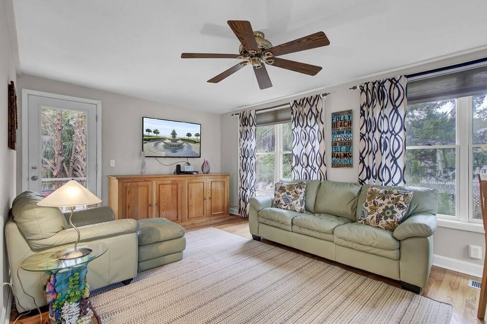 Photo of Livingroom in Sandcrab